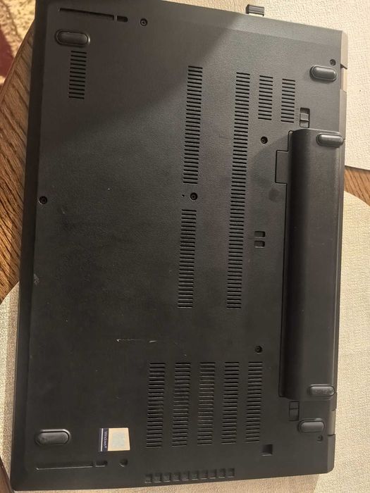 Lenovo ThinkPad T580 I5 15.6 ips 8gb RAM 2 BATERII SENZOR AMPRENTA