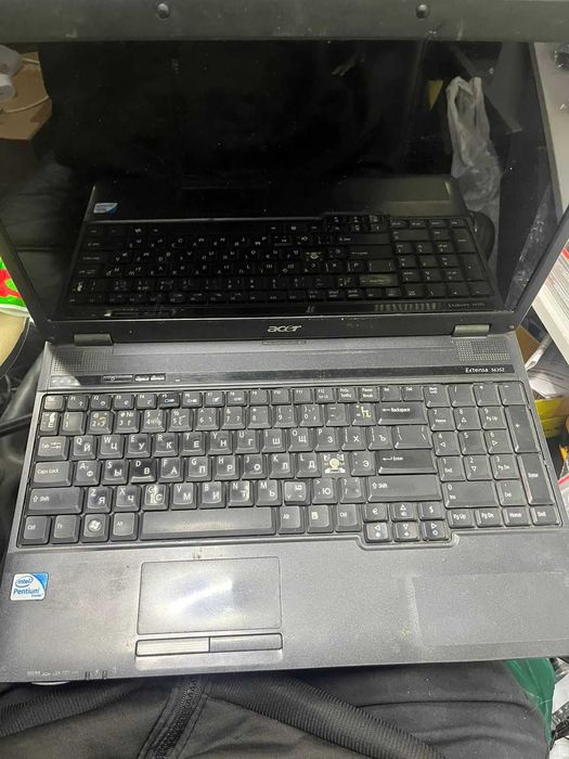 Acer Extensa 5635ZG Корпус