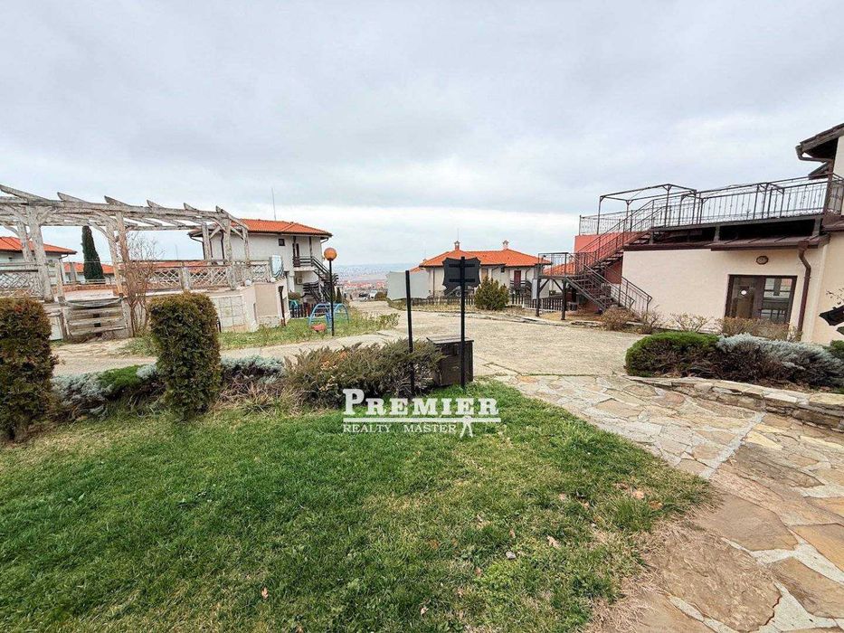 Продава се Тристаен апартамент в к.к. Слънчев бряг - 99 кв.м за 1111 €/кв.м - Снимка #2