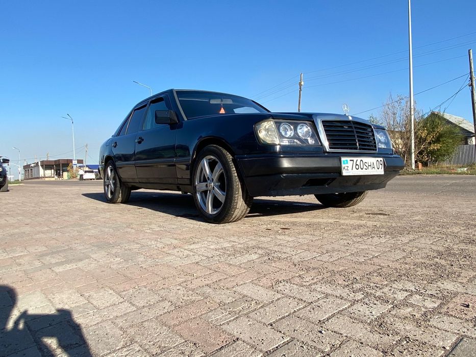 Продам мерседес 124