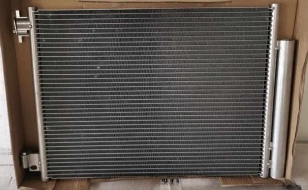 Radiator A.C aer conditionat NOU Renault Clio 4 IV 2013 - 2016