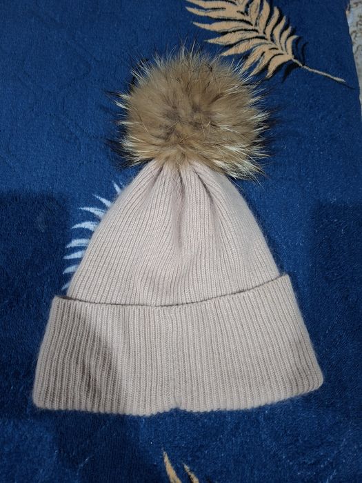 Шапка зимняя в отличном состоянии