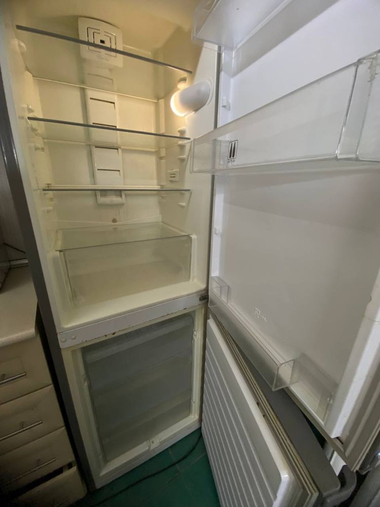 Продается Холодильник