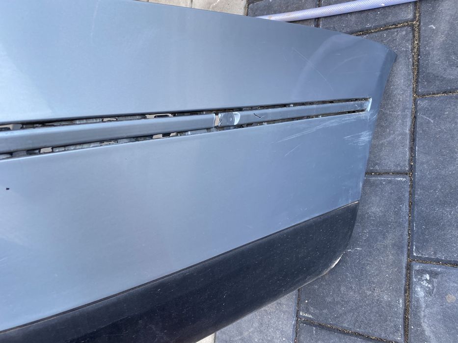 Bara spate pt passat b6 berlina,bleo,cod culoare lb5m