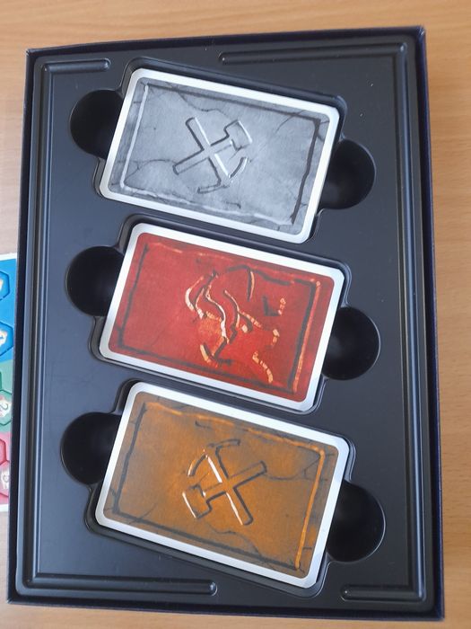 Продавам настолна игра „Саботьор“