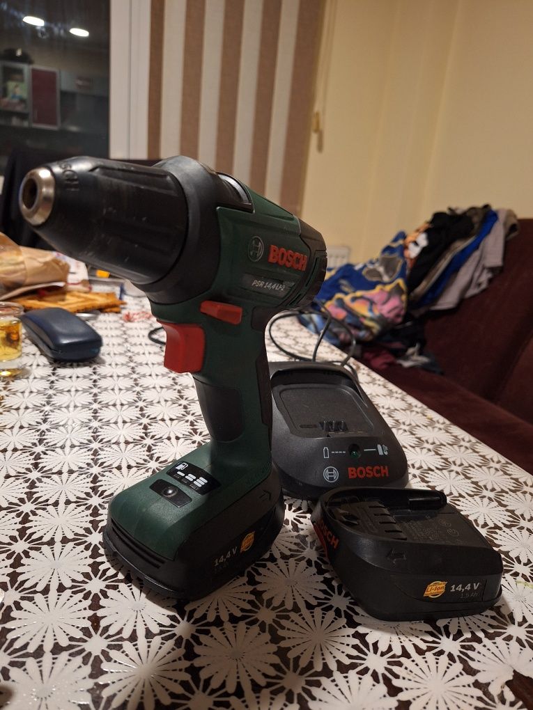 BOSCH Винтоверт Li-lon 1.5 Ah
