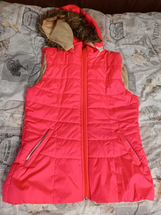 Дамски розов елек