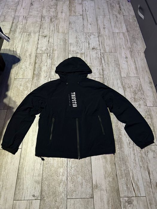 Windbreaker trapstar