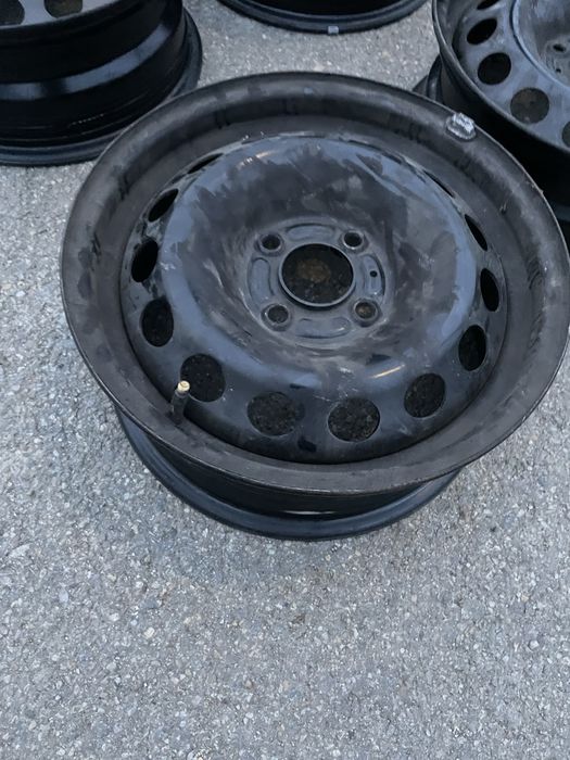 Vând set 4 jante tablă R15