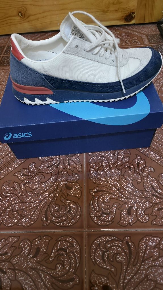 Спортни обувки ,маратонки ,Asics Onitsuka Tiger,мъжки или детски