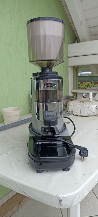 Rasnita Profesionala Brasilia 64 mm