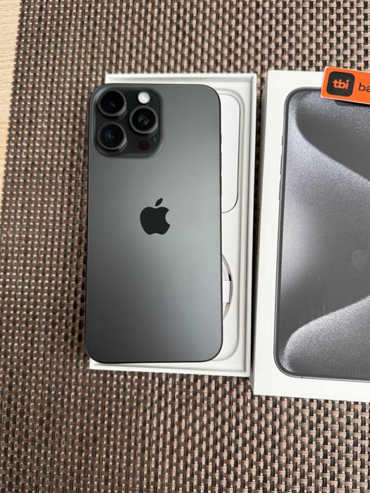 КАТО НОВ! iPhone 15Pro MAX Лизинг от 50лв/м Black Titanium 256Gb черен