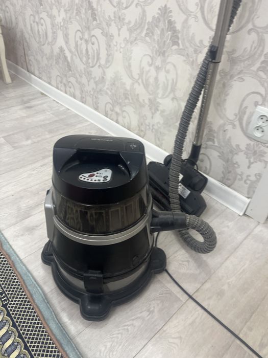 Продам Пылесос Робоклин!В Хорошем Состояний!