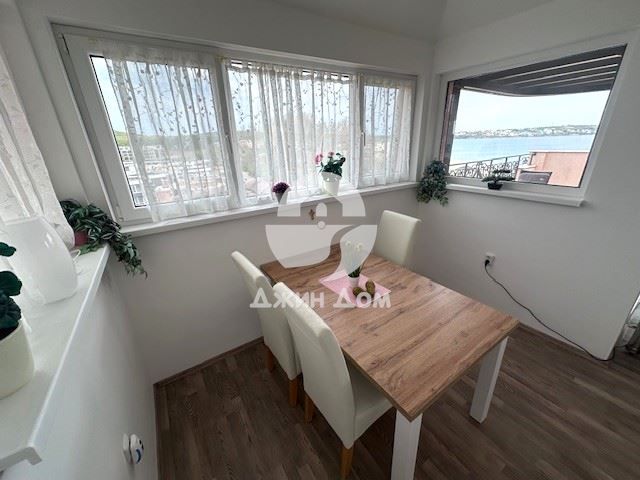 Продава се Тристаен апартамент в Созопол - 111 кв.м за 2163 €/кв.м - Снимка #2