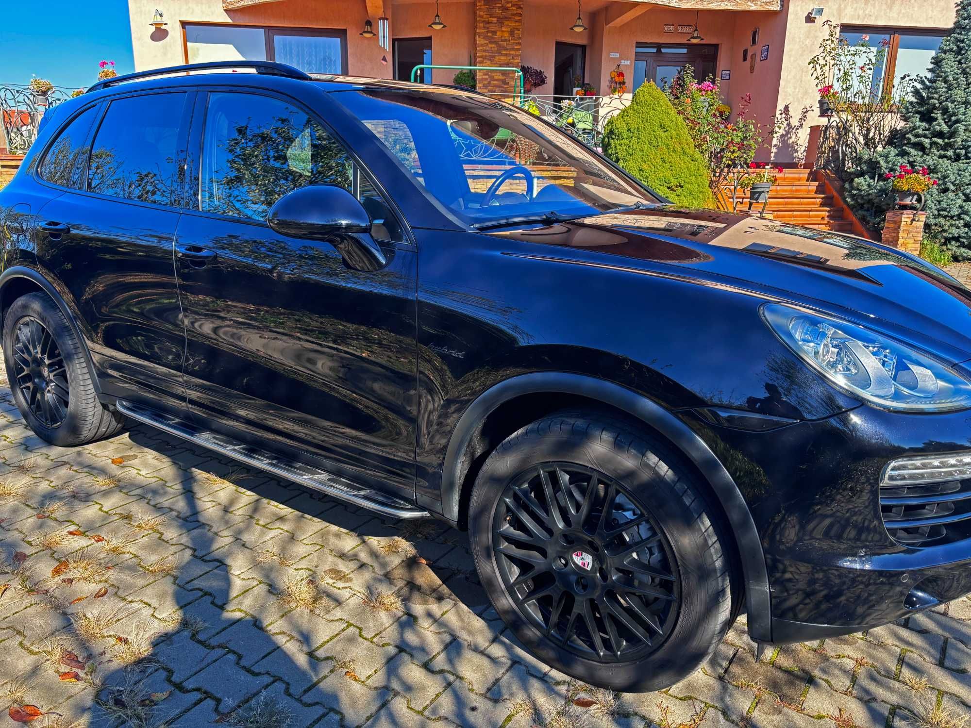 Porsche Cayenne S Hybrid