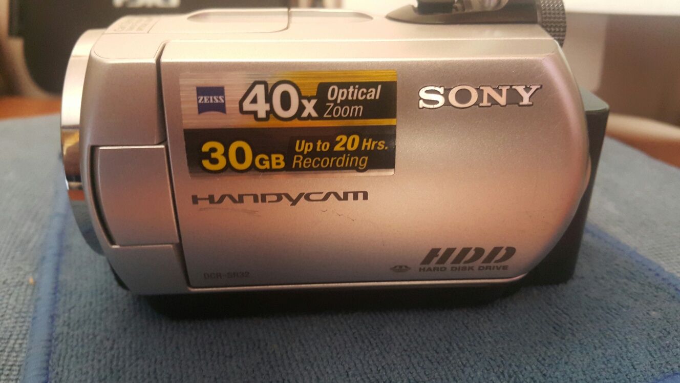 Camera video Sony HDD 30Gb 40X