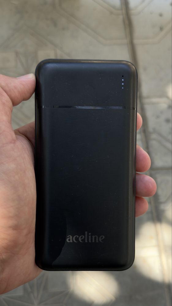 Powerbank 20.000 mach tezda sotiladi.