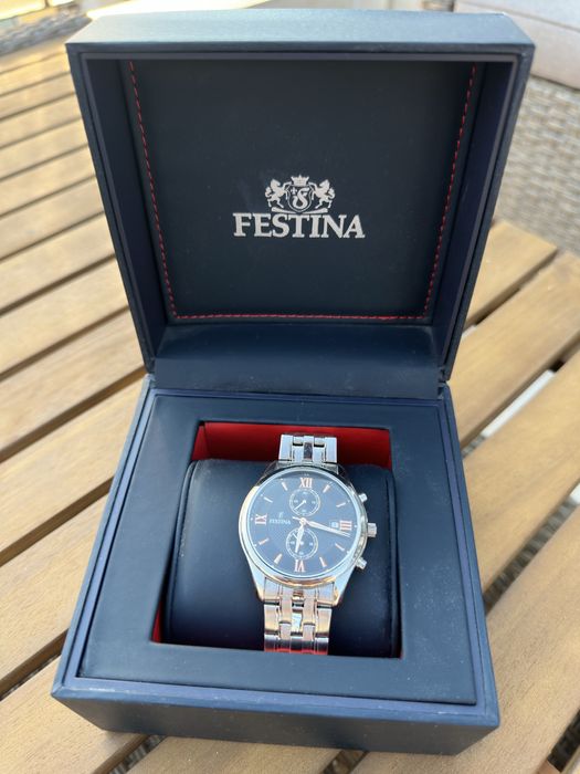 Часовник Festina F6854