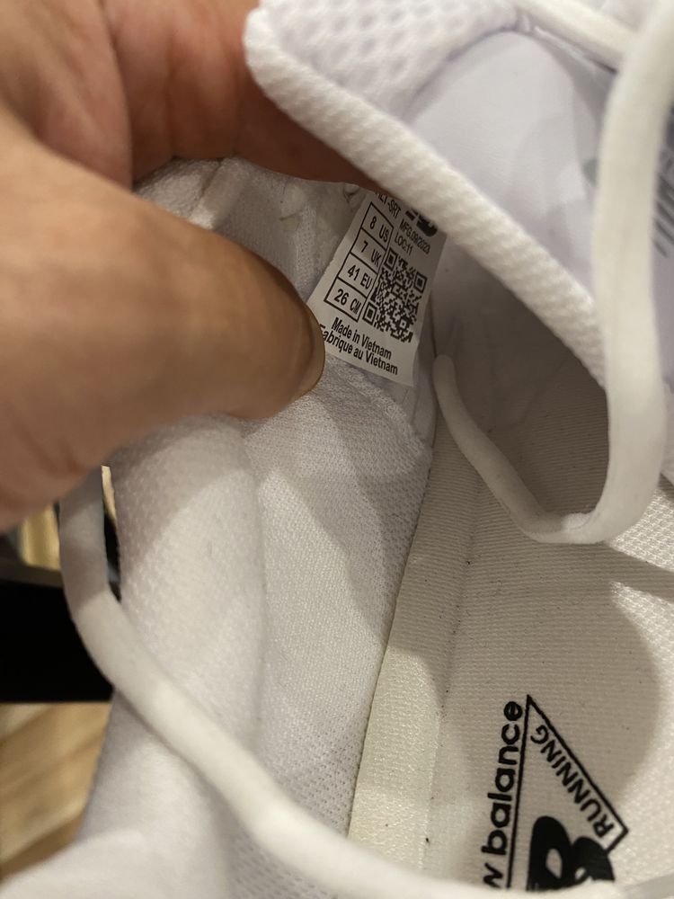 Унисекс сникърси new balance 41 номер
