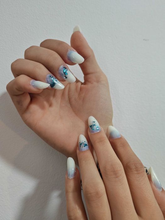 Manichiură -Pedichiura cu gel