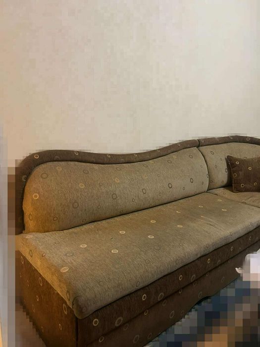 Диван-ъглов ,бежов