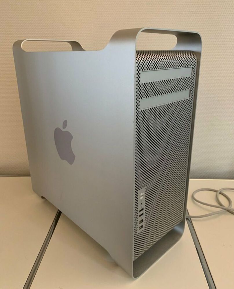 Calculator Apple Mac Pro 5.1 mid 2010 schcu PC gaming