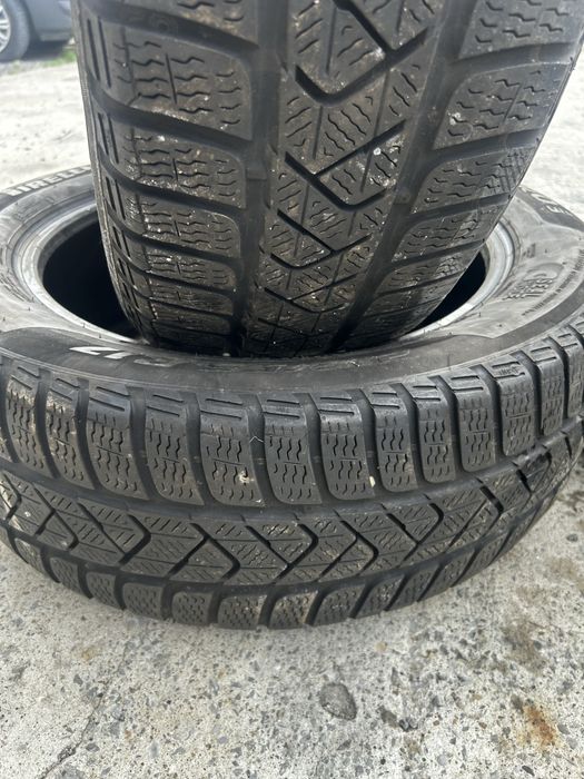 4бр Зимни гуми Pirelli 215/55R17