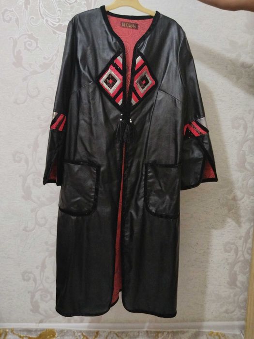 Плащ кожаный продам