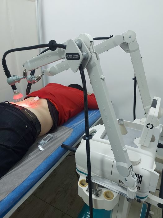 Реабелитолог,иглотерапия,мануальная терапия.