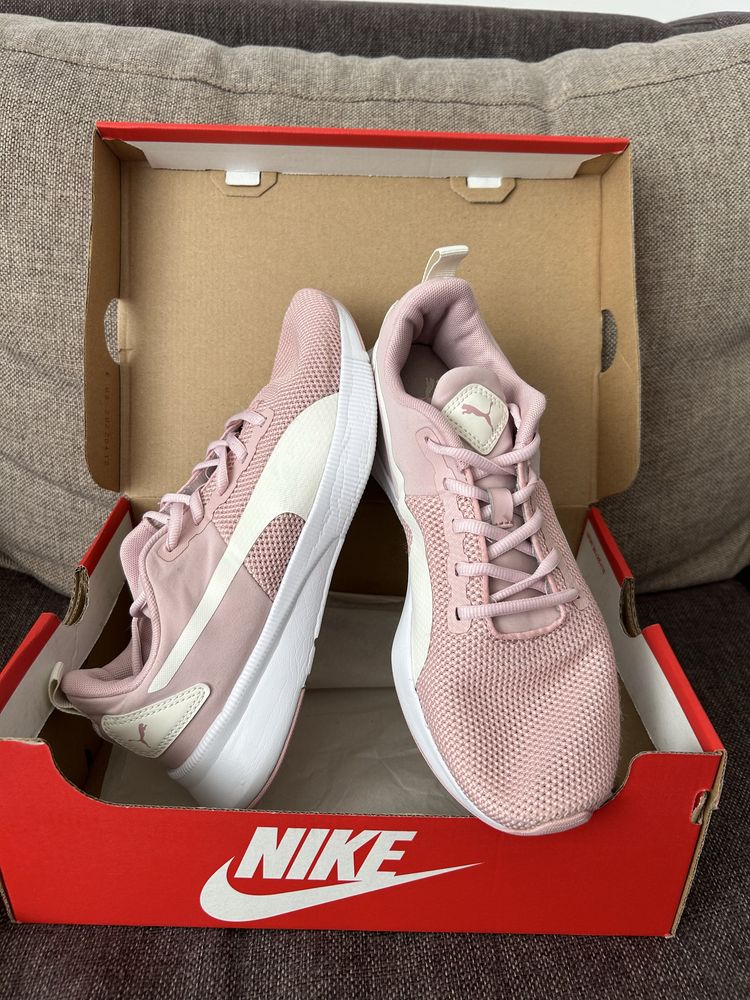 Маратонки обувки Puma Пума