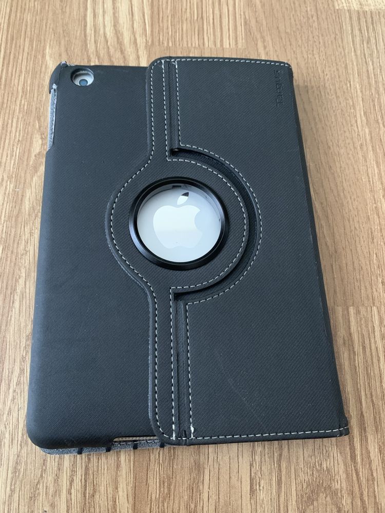 Tableta Apple iPad pentru piese,cititi anuntul .