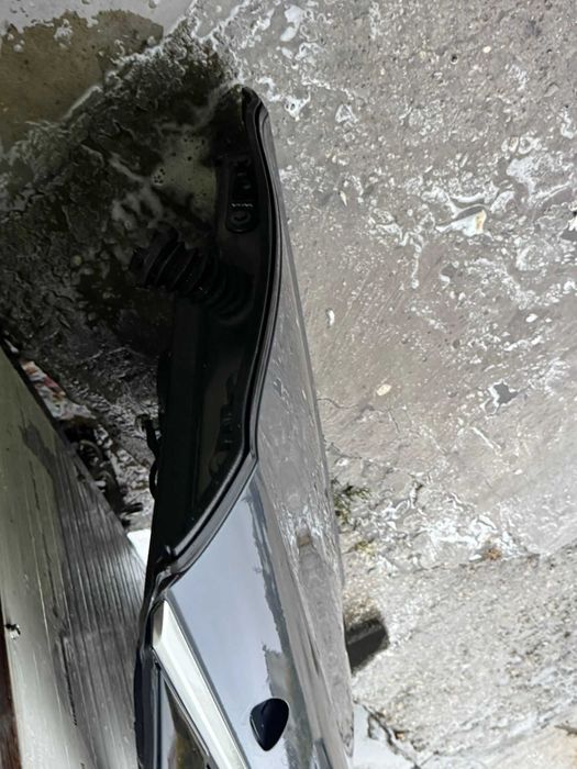 Usa portiera dreapta fata Audi A5 8t cod culoare LX7R