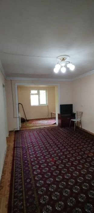 Квартира продаётся Чиланзар 5 квартал 2/4/4 балк 2*6 спорт товары