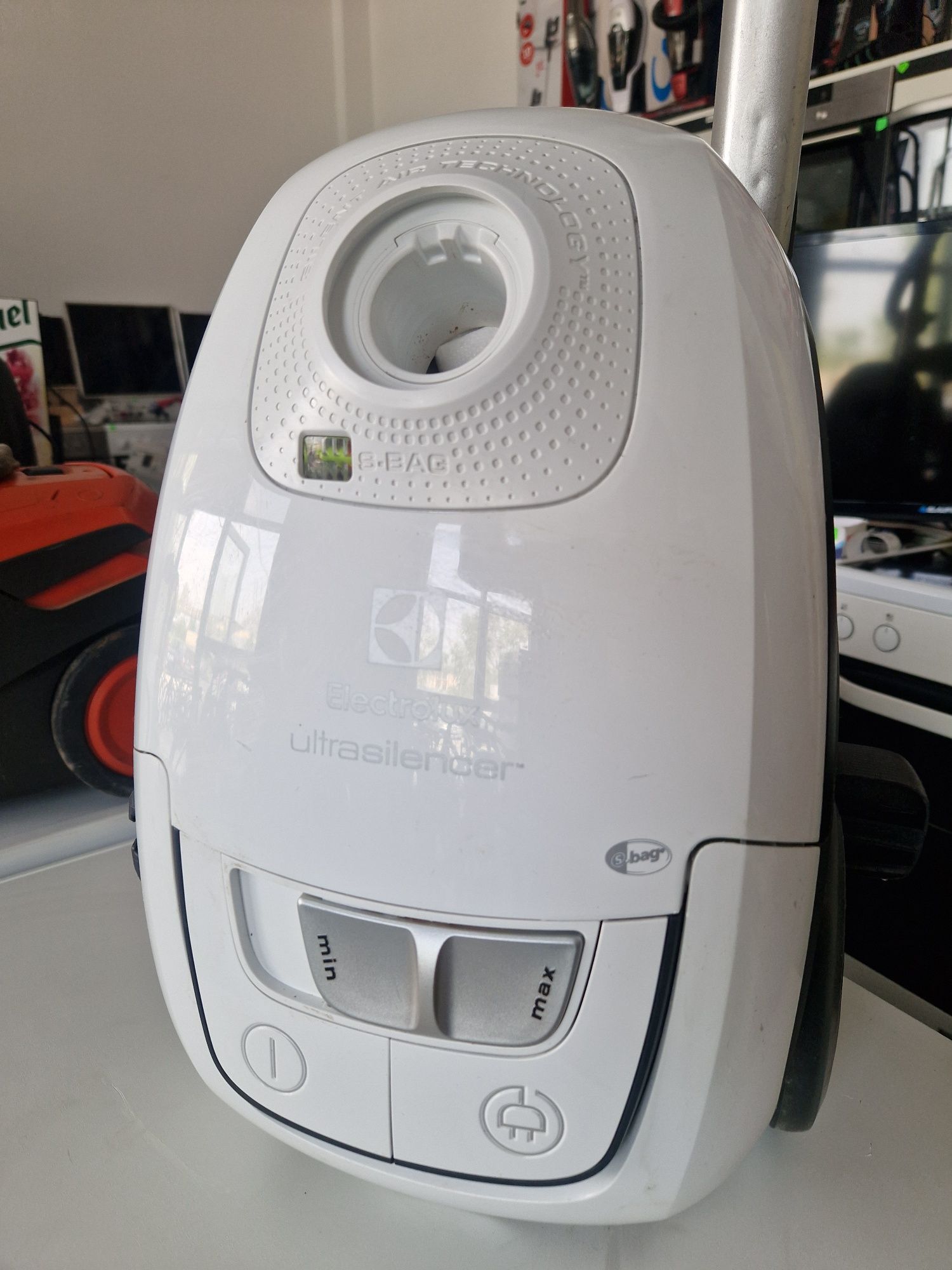 Прахосмукачка Electrolux Ultrasilencer