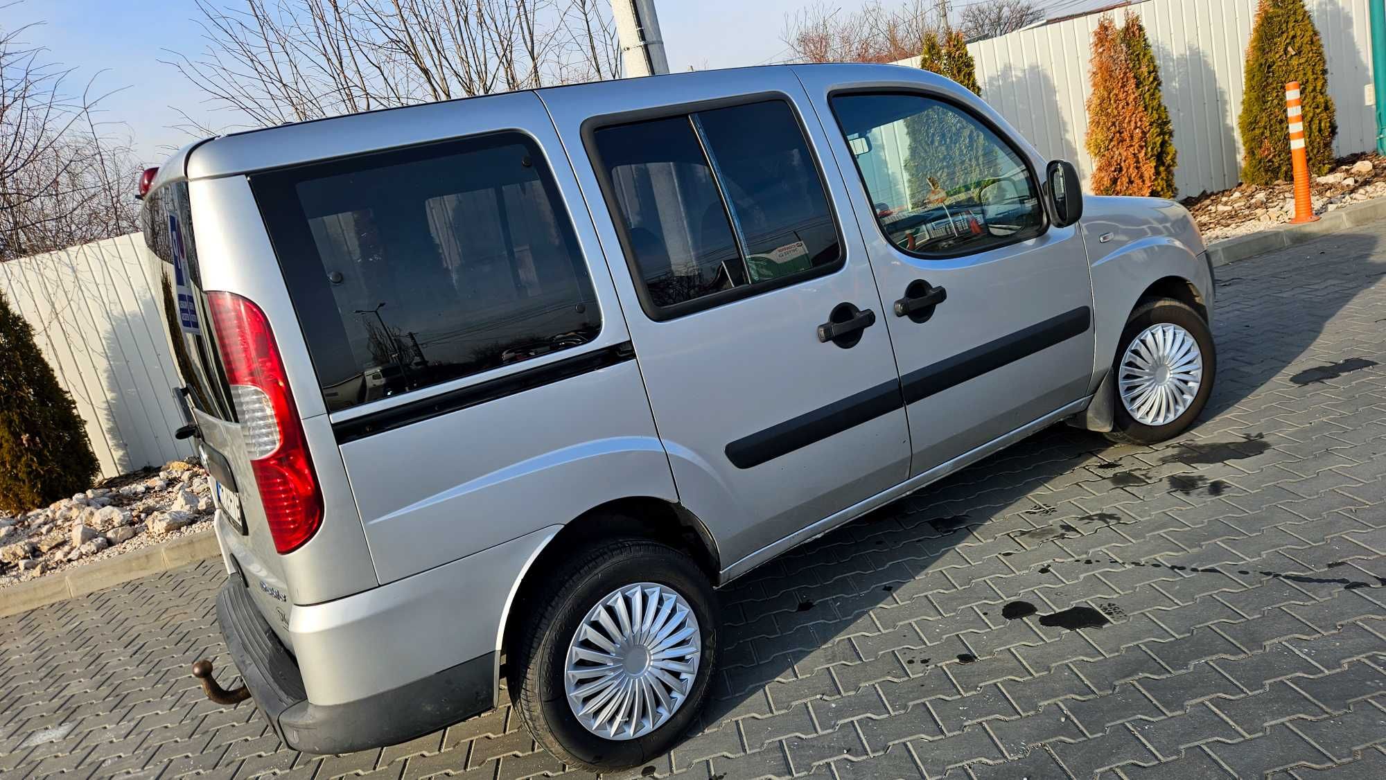 Fiat Doblo - 7 locuri - 1.3 Diesel - Perfect pentru natura si pescuit