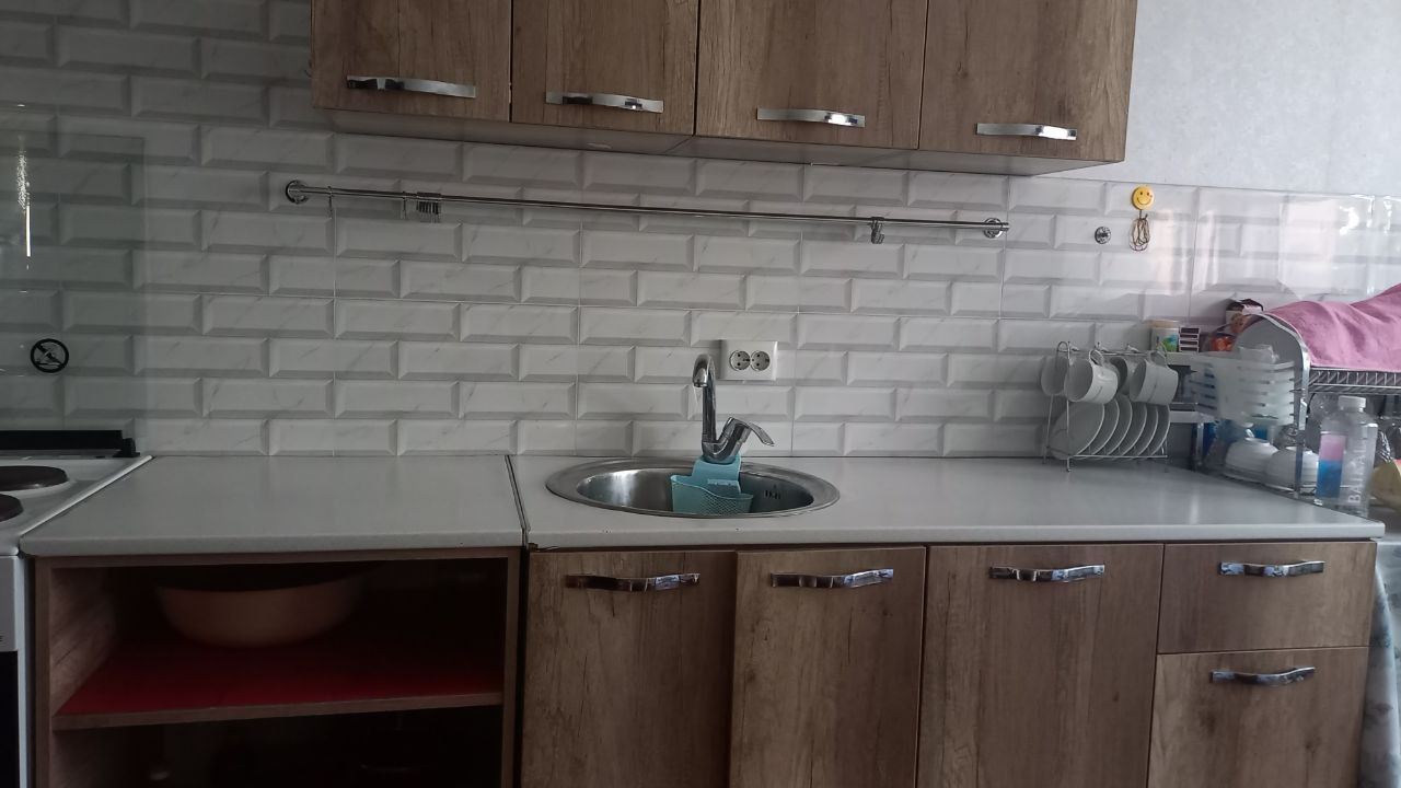 Продаётся кухонная мебель