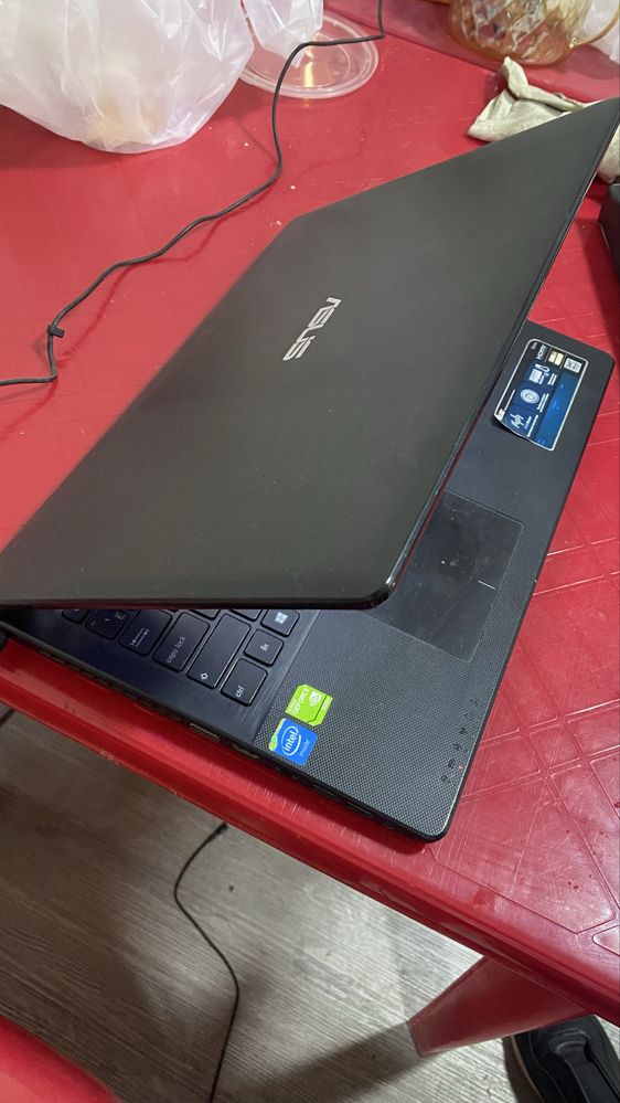 Asus celeron 4gb 2.16ghz