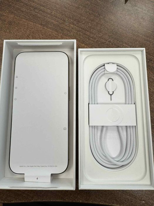 100% БАТЕРИЯ КАТО НОВ Iphone 16 Pro Max 256GB Desert 5G 24м. ГАРАНЦИЯ