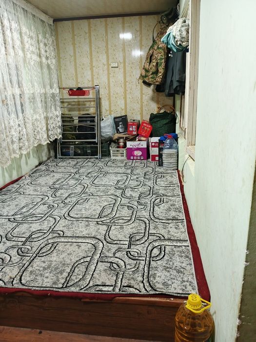 2 xonali kvartira sotiladi chirchiq