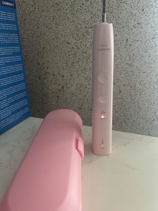 Електрическа четка за зъби PHILIPS SONICARE HX6830/44 ProtectiveClean