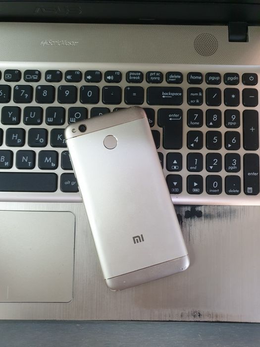 Redmi 4X Dual Sim Imei Otgan Aybi Yo'q Sotiladi.
