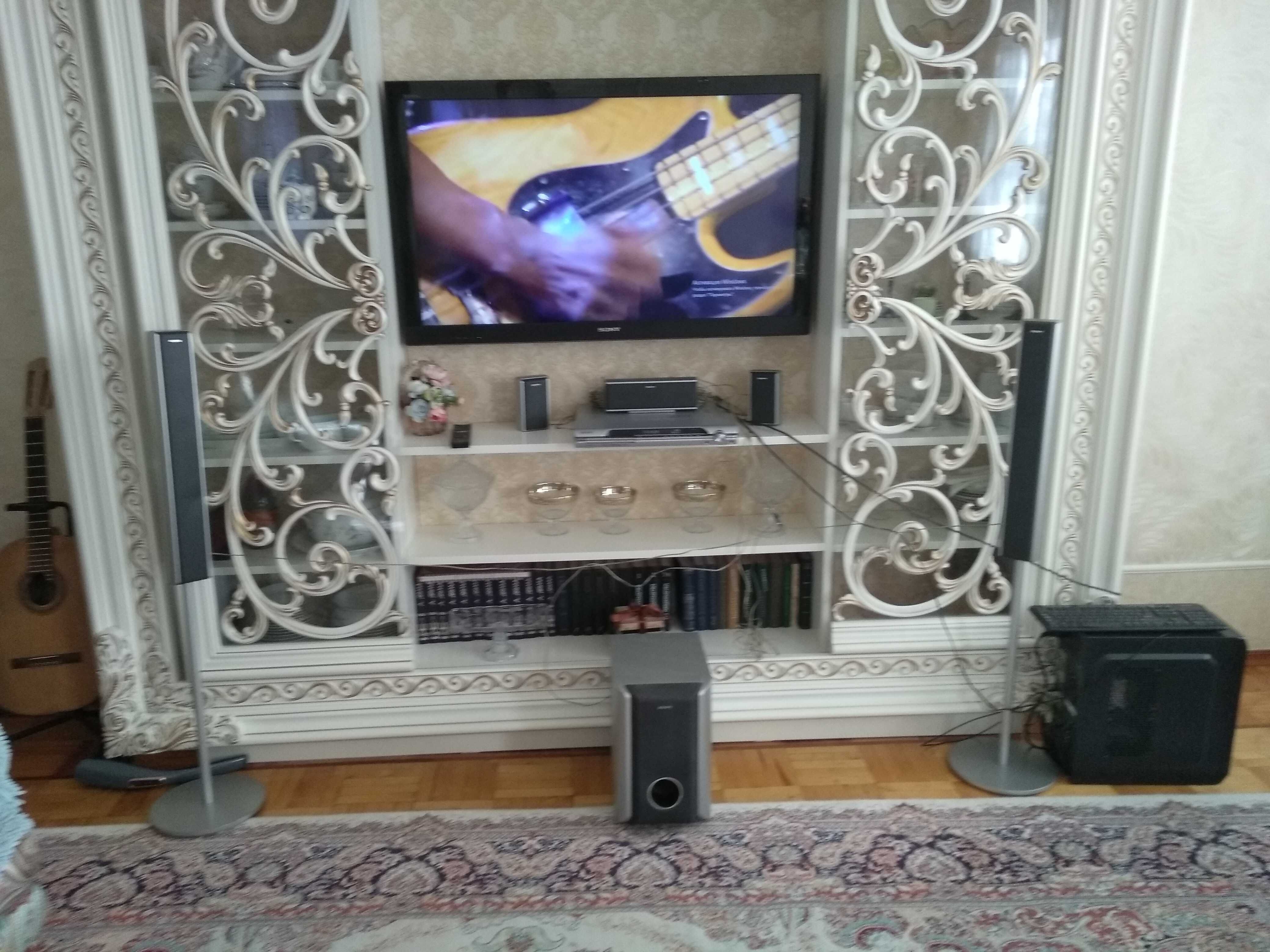 Домашний кинотеатр Sony HCD-DZ520K