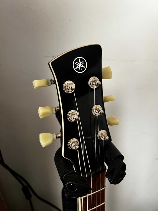 Пълен комплект с Yamaha Revstar Sunset Burst RSS02T