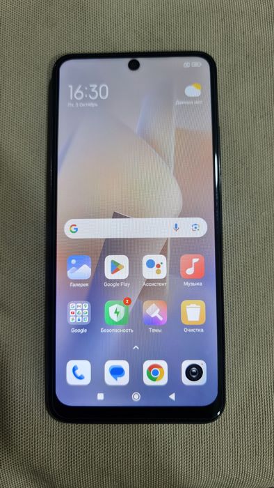 Продаётся 4 телефона MI 9T на Redmi not 11 Redmi not 5 Samsung A21S