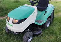 Tractoras livada iarba gazon