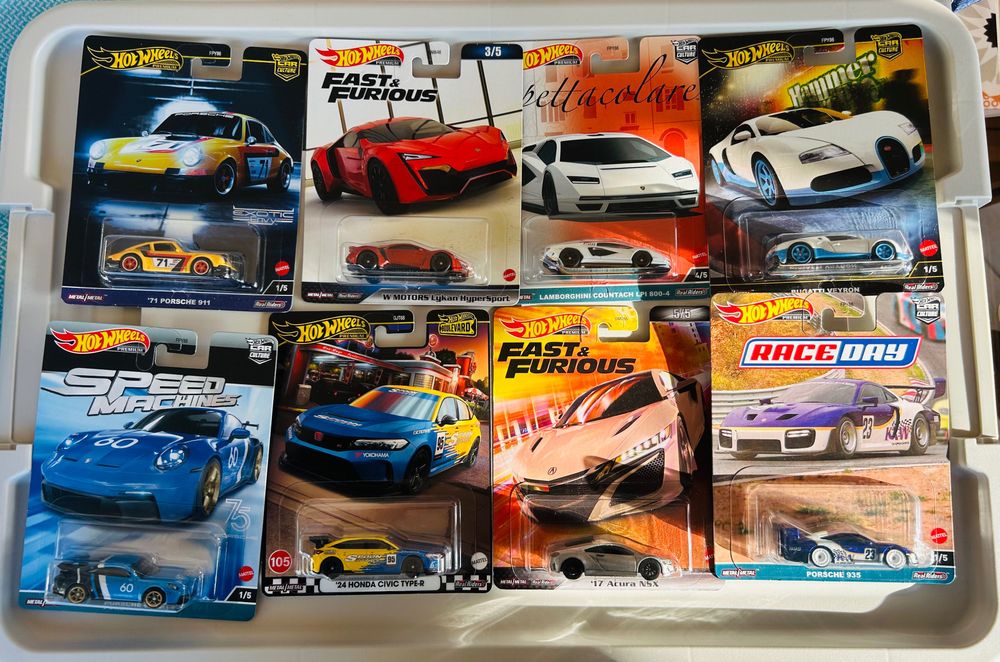 Hot wheels premium chase sth