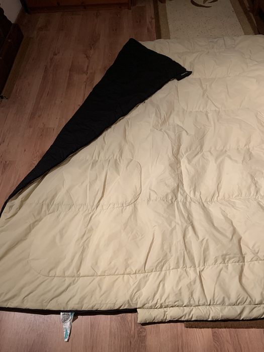 Sac de dormit de iarna, conditii extreme Du pont impecabil