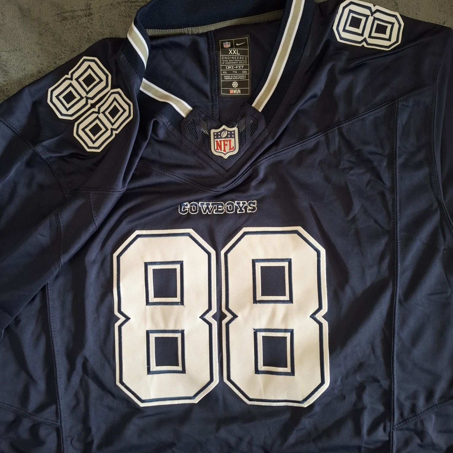 NIKE NFL фланелка на Dallas Cowboys НОВИ