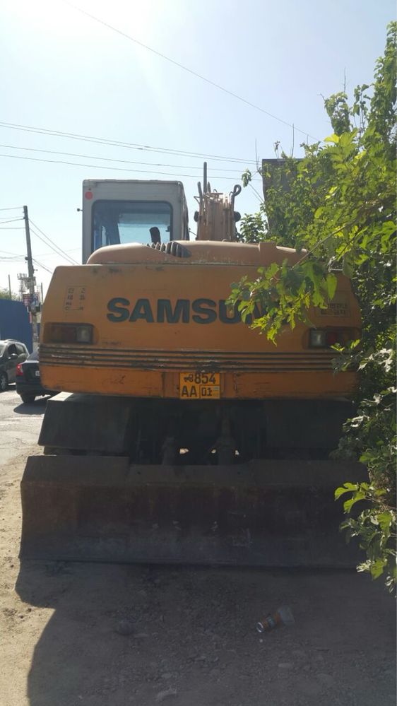 Продается экскаватор Samsung 132