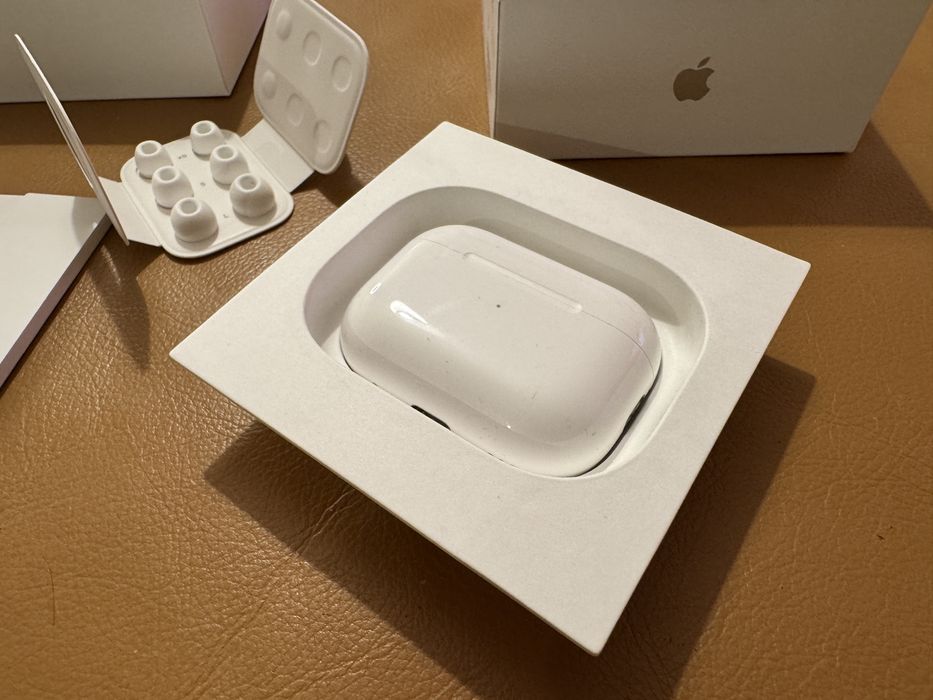Apple AirPods Pro 2 (MagSafe/USB-C- НОВИ!)